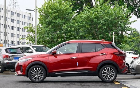 Nissan Kicks I, 2022 год, 1 800 000 рублей, 7 фотография