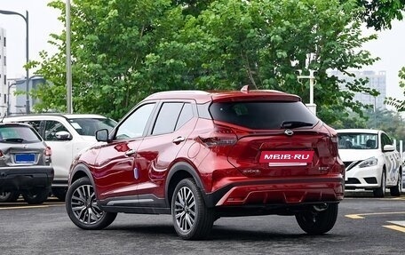 Nissan Kicks I, 2022 год, 1 800 000 рублей, 4 фотография