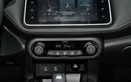 Nissan Kicks I, 2022 год, 1 800 000 рублей, 17 фотография