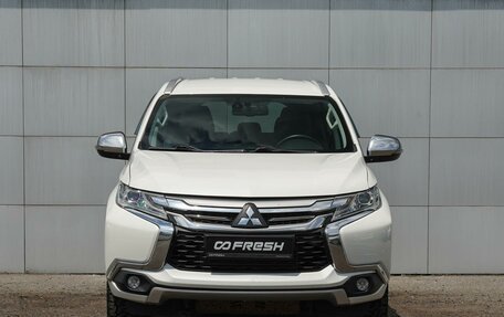 Mitsubishi Pajero Sport III рестайлинг, 2017 год, 2 790 000 рублей, 3 фотография