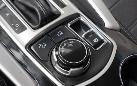 Mitsubishi Pajero Sport III рестайлинг, 2017 год, 2 790 000 рублей, 16 фотография