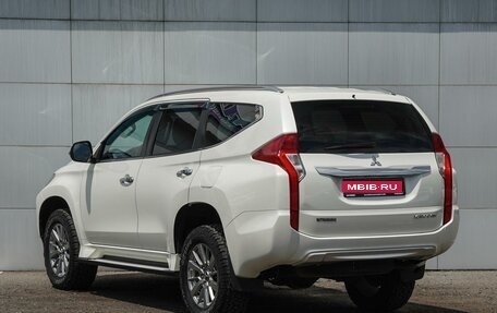 Mitsubishi Pajero Sport III рестайлинг, 2017 год, 2 790 000 рублей, 2 фотография