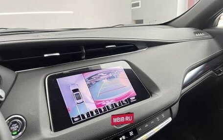 Cadillac XT4 I, 2022 год, 2 282 000 рублей, 12 фотография