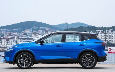 Nissan Qashqai, 2023 год, 2 800 000 рублей, 7 фотография