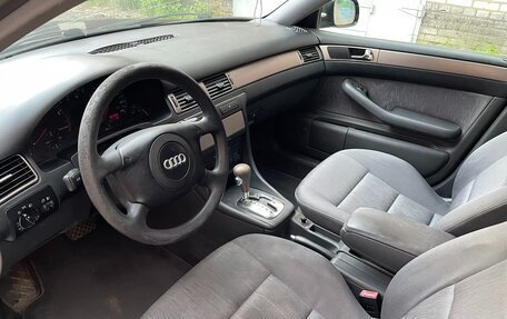 Audi A6, 1998 год, 380 000 рублей, 13 фотография