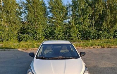 Hyundai Solaris II рестайлинг, 2012 год, 690 000 рублей, 1 фотография