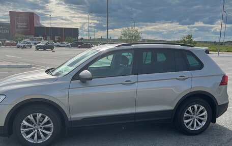 Volkswagen Tiguan II, 2019 год, 2 150 000 рублей, 3 фотография