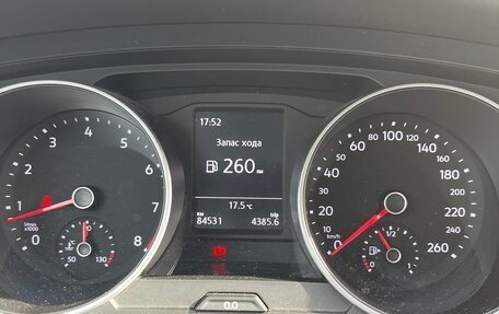 Volkswagen Tiguan II, 2019 год, 2 150 000 рублей, 11 фотография