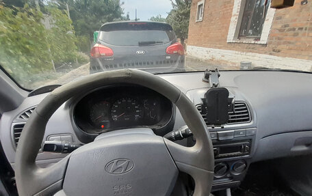 Hyundai Accent II, 2006 год, 250 000 рублей, 2 фотография