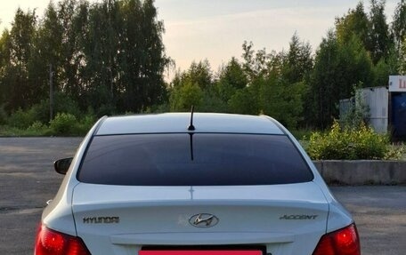 Hyundai Solaris II рестайлинг, 2012 год, 690 000 рублей, 4 фотография