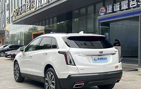 Cadillac XT5 I рестайлинг, 2022 год, 3 380 000 рублей, 2 фотография