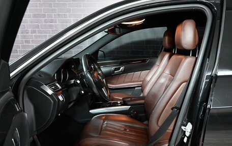 Mercedes-Benz E-Класс, 2014 год, 2 495 000 рублей, 10 фотография
