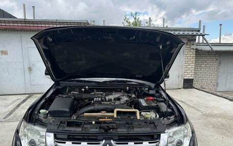 Mitsubishi Pajero IV, 2012 год, 1 600 000 рублей, 9 фотография