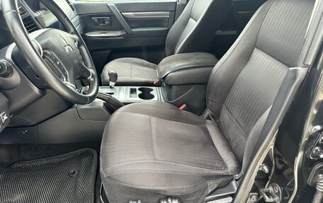 Mitsubishi Pajero IV, 2012 год, 1 600 000 рублей, 13 фотография