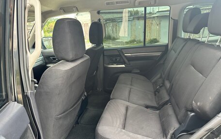 Mitsubishi Pajero IV, 2012 год, 1 600 000 рублей, 22 фотография