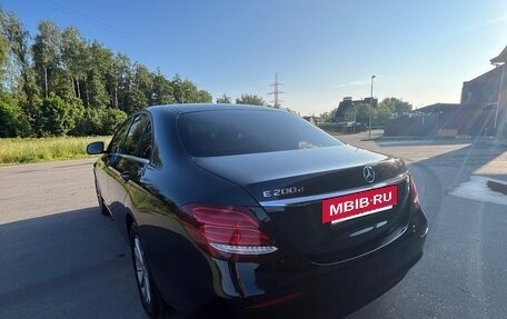Mercedes-Benz E-Класс, 2019 год, 2 800 000 рублей, 9 фотография