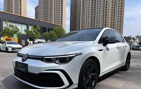 Volkswagen Golf VIII, 2021 год, 1 689 548 рублей, 3 фотография