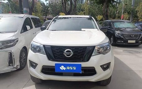 Nissan Terra, 2022 год, 2 350 000 рублей, 2 фотография
