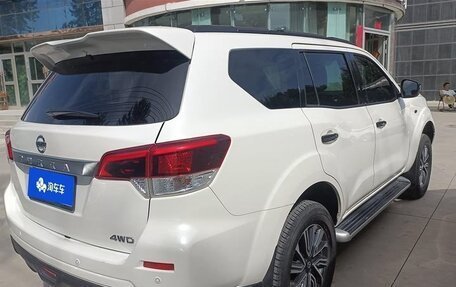 Nissan Terra, 2022 год, 2 350 000 рублей, 3 фотография