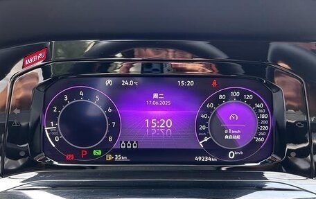 Volkswagen Golf VIII, 2021 год, 1 689 548 рублей, 13 фотография