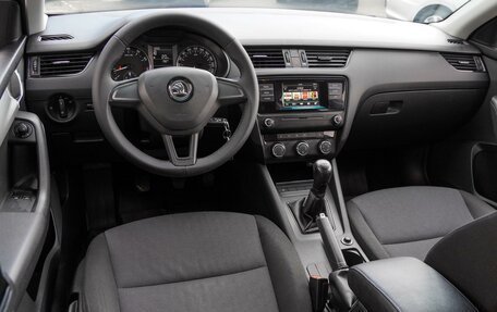 Skoda Octavia, 2016 год, 1 350 000 рублей, 6 фотография