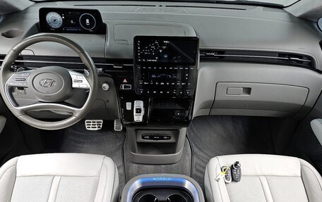 Hyundai Staria, 2022 год, 3 512 000 рублей, 5 фотография