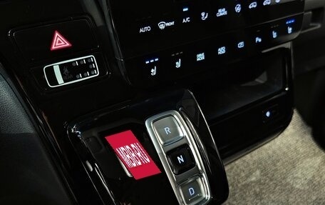 Hyundai Staria, 2022 год, 3 473 000 рублей, 19 фотография