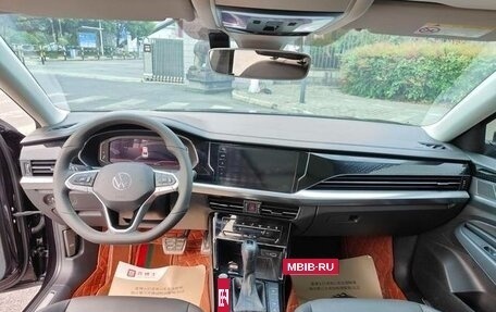 Volkswagen Passat B8 рестайлинг, 2021 год, 2 245 548 рублей, 15 фотография