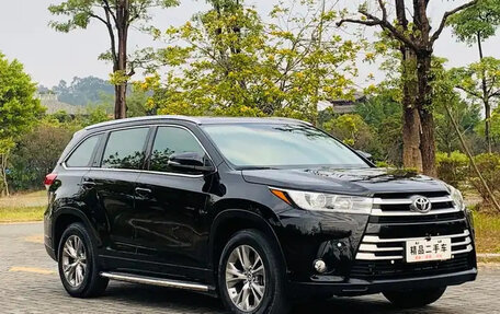 Toyota Highlander III, 2021 год, 2 625 810 рублей, 3 фотография