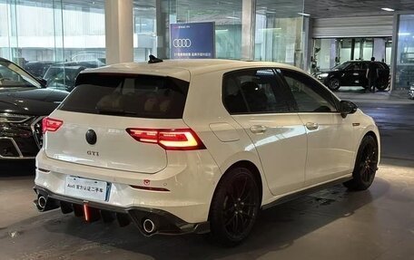 Volkswagen Golf GTI, 2022 год, 2 760 000 рублей, 4 фотография