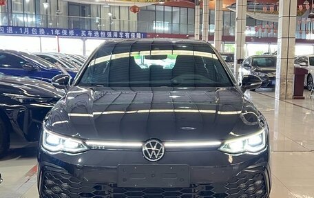 Volkswagen Golf GTI, 2022 год, 2 400 000 рублей, 2 фотография