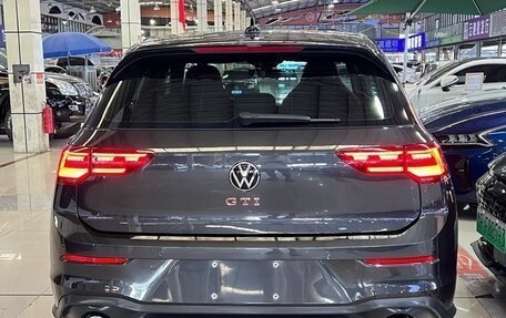 Volkswagen Golf GTI, 2022 год, 2 400 000 рублей, 5 фотография
