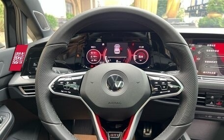 Volkswagen Golf GTI, 2022 год, 2 400 000 рублей, 10 фотография