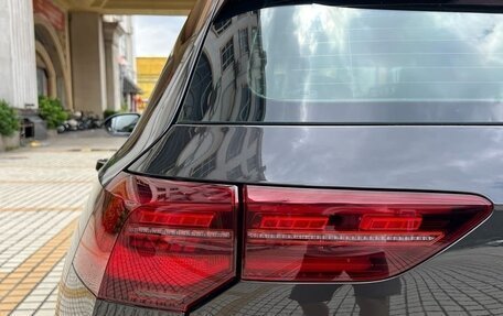 Volkswagen Golf GTI, 2022 год, 2 400 000 рублей, 19 фотография
