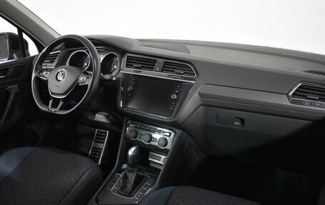 Volkswagen Tiguan II, 2020 год, 2 049 000 рублей, 9 фотография