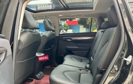 Toyota Highlander, 2021 год, 3 990 810 рублей, 18 фотография