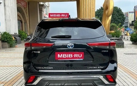 Toyota Highlander, 2021 год, 3 990 810 рублей, 4 фотография