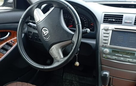 Toyota Camry, 2008 год, 1 370 000 рублей, 3 фотография