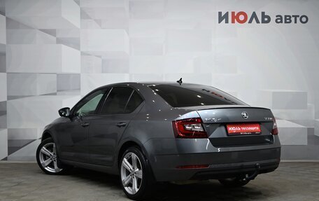 Skoda Octavia, 2017 год, 1 820 000 рублей, 4 фотография