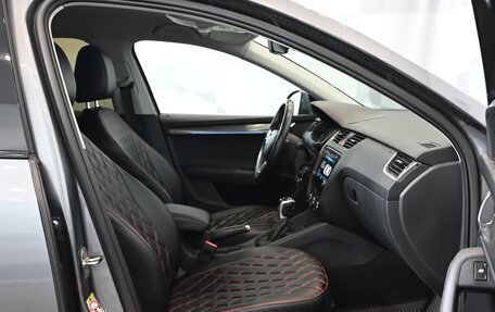 Skoda Octavia, 2017 год, 1 820 000 рублей, 10 фотография
