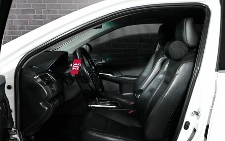 Toyota Camry, 2014 год, 1 594 000 рублей, 9 фотография