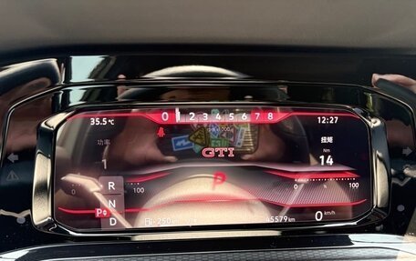 Volkswagen Golf GTI, 2022 год, 2 640 000 рублей, 11 фотография