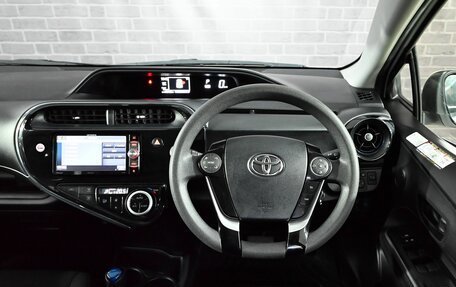 Toyota Aqua I, 2019 год, 1 400 000 рублей, 12 фотография