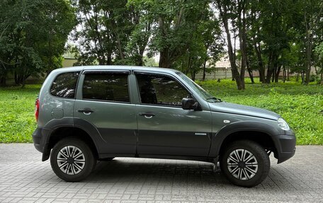 Chevrolet Niva I рестайлинг, 2011 год, 445 000 рублей, 4 фотография