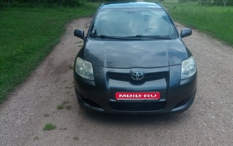 Toyota Auris II, 2008 год, 870 000 рублей, 1 фотография