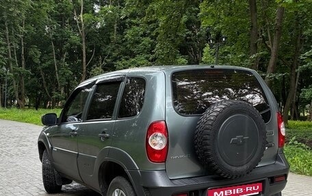 Chevrolet Niva I рестайлинг, 2011 год, 445 000 рублей, 7 фотография