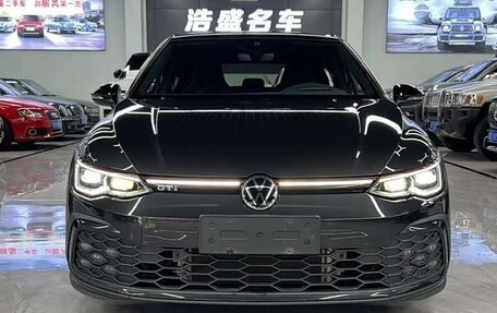 Volkswagen Golf GTI, 2022 год, 2 450 000 рублей, 1 фотография