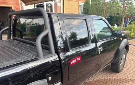 Nissan NP300, 2012 год, 890 000 рублей, 9 фотография