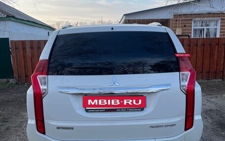 Mitsubishi Pajero Sport III рестайлинг, 2019 год, 3 450 000 рублей, 7 фотография