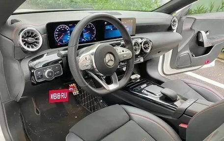 Mercedes-Benz CLA, 2022 год, 2 280 000 рублей, 7 фотография